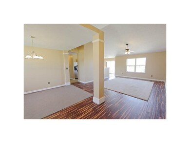 12998 Dolphins Ln, Fishers, IN 46037 - photo 3