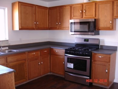 16356 Lorene Dr, Victorville, CA 92395 - photo 5