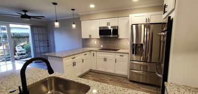 14289 Lost Meadow Ln, Houston, TX 77079 - photo 6