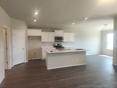 11477 S 237th East Ave, Broken Arrow, OK 74014 - photo 5