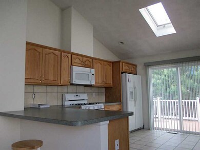 5 Queen Ave unit 13, West Warwick, RI 02893 - photo 7