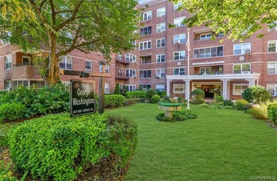 George Washington Apartments unit C61, Forest Hills, NY 11375 - photo 2