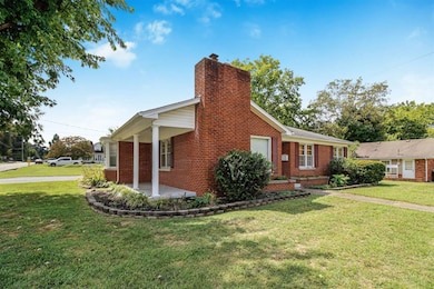 409 E Main St, Horse Cave, KY 42749 - photo 2