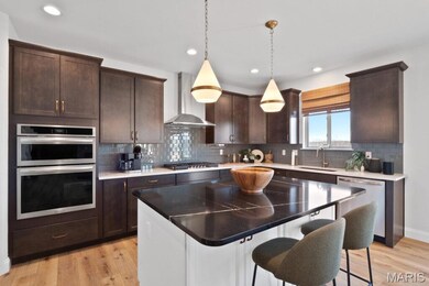 Example Picture of the Sunbury, Some options shown may be upgrades