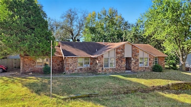 24038 Lamb Terrace, Broken Arrow, OK 74014 - photo 2