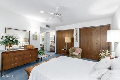 10717 W Wheatridge Dr, Sun City, AZ 85373 - photo 5