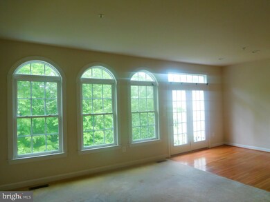 15102 N Berwick Ln, Upper Marlboro, MD 20774 - photo 6