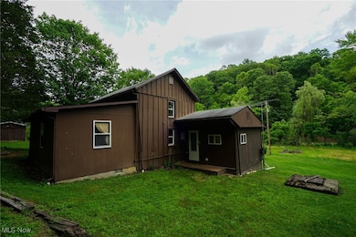 34799 Paw Rd, Lower Salem, OH 45745 - photo 3