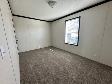 267 New Mexico unit 267, Belleville, MI 48111 - photo 5