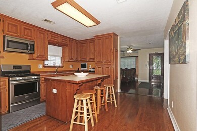 5714 Collins Rd, Houston, TX 77016 - photo 6