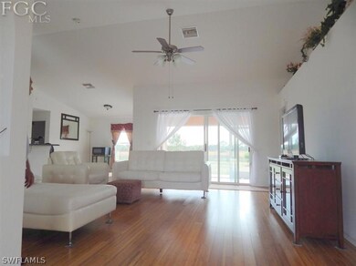 208 Magellan St, Fort Myers, FL 33913 - photo 4