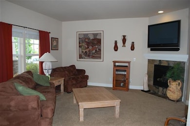 61707 Camellia St, Bend, OR 97702 - photo 4