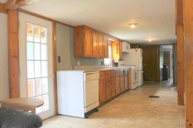 56 Summer St, Mechanic Falls, ME 04256 - photo 3