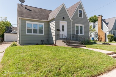 1527 W Cornelia Ave, Waukegan, IL 60085 - photo 6