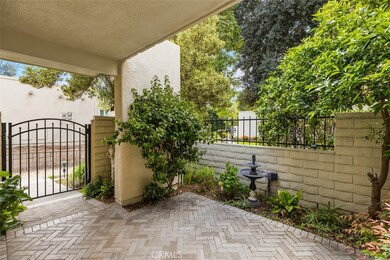 2049 Via Mariposa E unit H, Laguna Woods, CA 92637 - photo 2