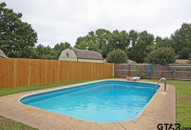 4427 4427 Dundee Dr, Tyler, TX 75703 - photo 2