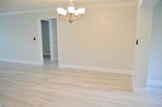 Staged Dining