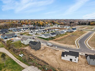 1516 Dahlia Dr, Stoughton, WI 53589 - photo 5