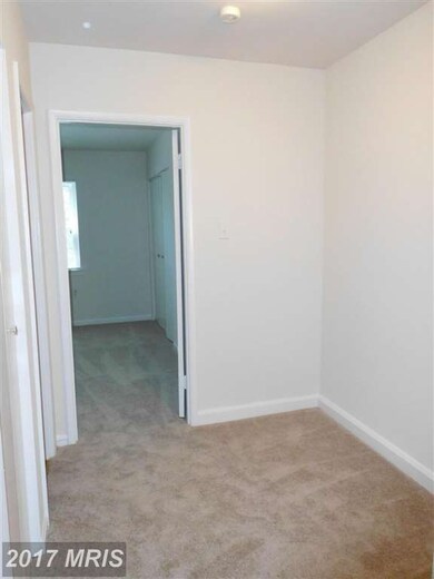 5914 Mayflower Ct, Alexandria, VA 22312 - photo 7