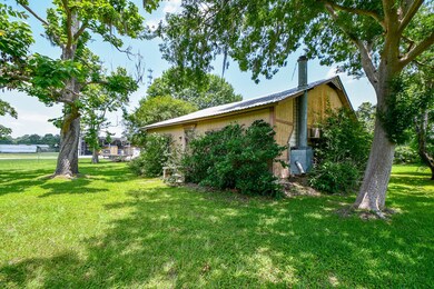22941 Nichols Sawmill Rd, Hockley, TX 77447 - photo 5