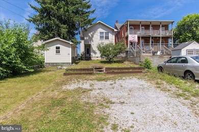 342 N Cannon Ave, Hagerstown, MD 21740 - photo 3