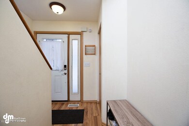Entry_MAX-62892-SMALL