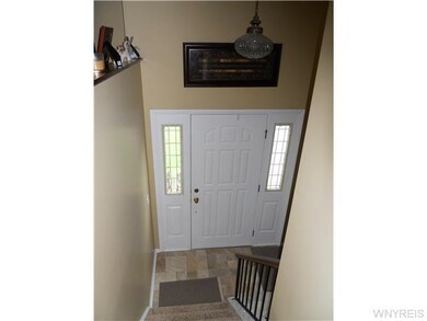 999 Fairmont Ave, North Tonawanda, NY 14120 - photo 2