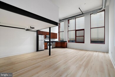 22 S Howard St unit R202, Baltimore, MD 21201 - photo 3