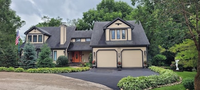 8019 Wonder View Dr, Wonder Lake, IL 60097 - photo 2