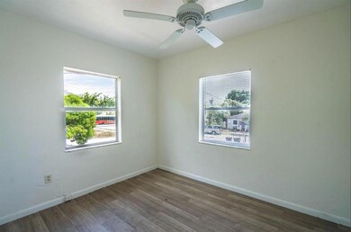 1013 State St unit 1012, West Palm Beach, FL 33407 - photo 2
