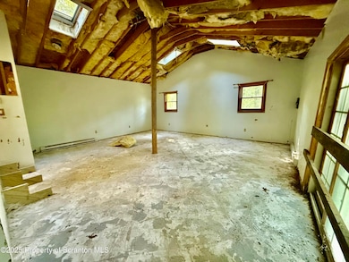 2110 Owl Pass, Bushkill, PA 18324 - photo 7