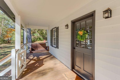 310 Lewis Cir, Commerce, GA 30529 - photo 6