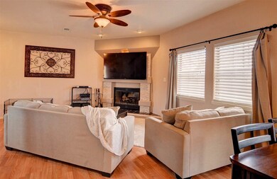 219 Winchester Ct, Alamogordo, NM 88310 - photo 3