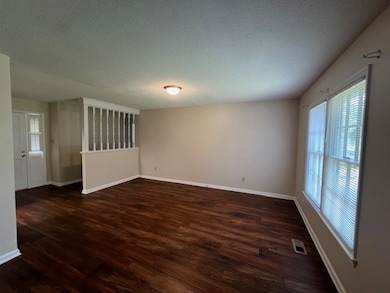 2206 Gornto Rd, Valdosta, GA 31602 - photo 3