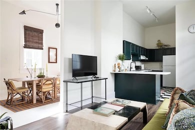 1406 Magazine St unit b, New Orleans, LA 70130 - photo 7