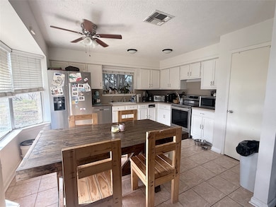 5915 Heather St, League City, TX 77573 - photo 5