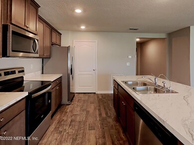 2475 Beachview Dr, Jacksonville, FL 32218 - photo 6