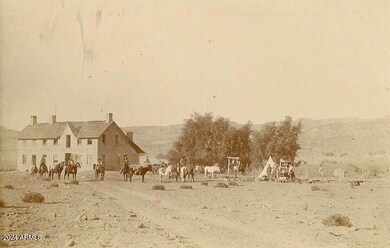 Fort Rock Fort - historic photo