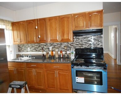 41 Jayne St unit 3, Attleboro, MA 02703 - photo 4