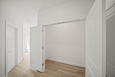 2210 Via Laura Ln, Houston, TX 77051 - photo 4