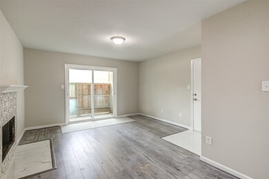 3300 Pebblebrook Dr unit 15, Seabrook, TX 77586 - photo 7