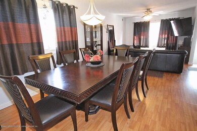 39 Church Ave, Staten Island, NY 10314 - photo 5