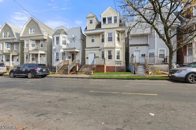150 S 10th St, Newark, NJ 07107 - photo 2