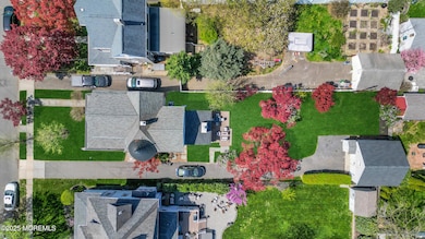 44 Irving Pl Red Bank