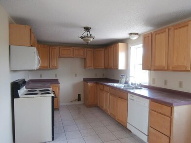 64 Finn Parker Rd, Gorham, ME 04038 - photo 4