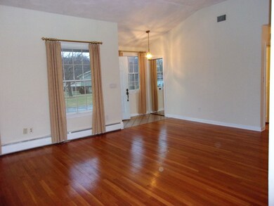 15 Earl Ln, Swansea, MA 02777 - photo 3