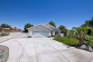 18146 Deer Park Ln, Victorville, CA 92395 - photo 2