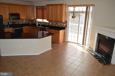 12581 Birkdale Way, Fairfax, VA 22030 - photo 2