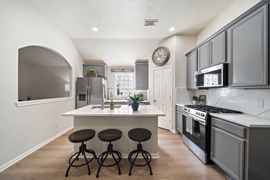 15806 Collinsville Dr, Tomball, TX 77377 - photo 5