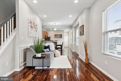 618 E Woodlawn St, Philadelphia, PA 19144 - photo 4